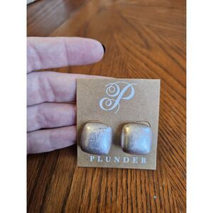 Plunder Design Fashion Jewelry "Adena" Silver Earrings Square